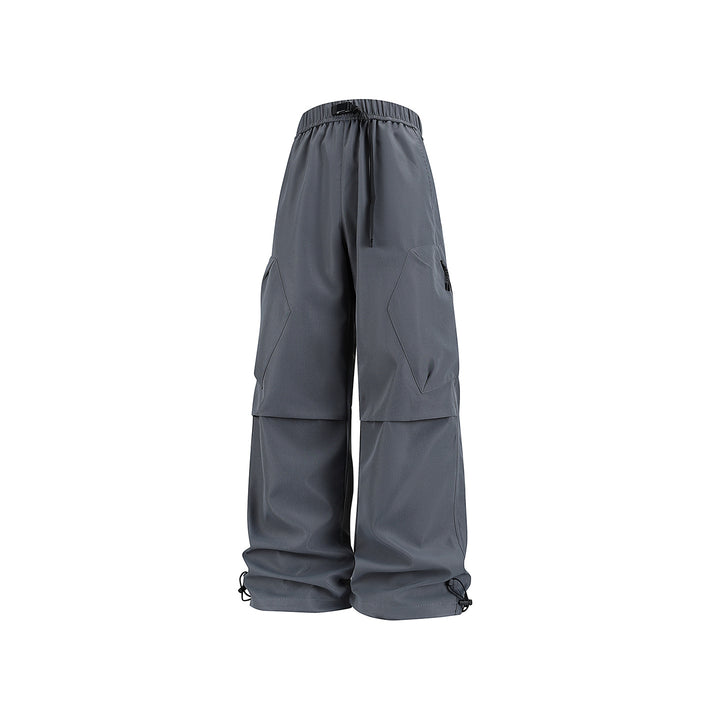 Herren Weite Cargo‑Hose im Baggy‑Stil mit Tunnelzugbund, großen Klapptaschen und verstellbaren Beinabschlüssen Drune
