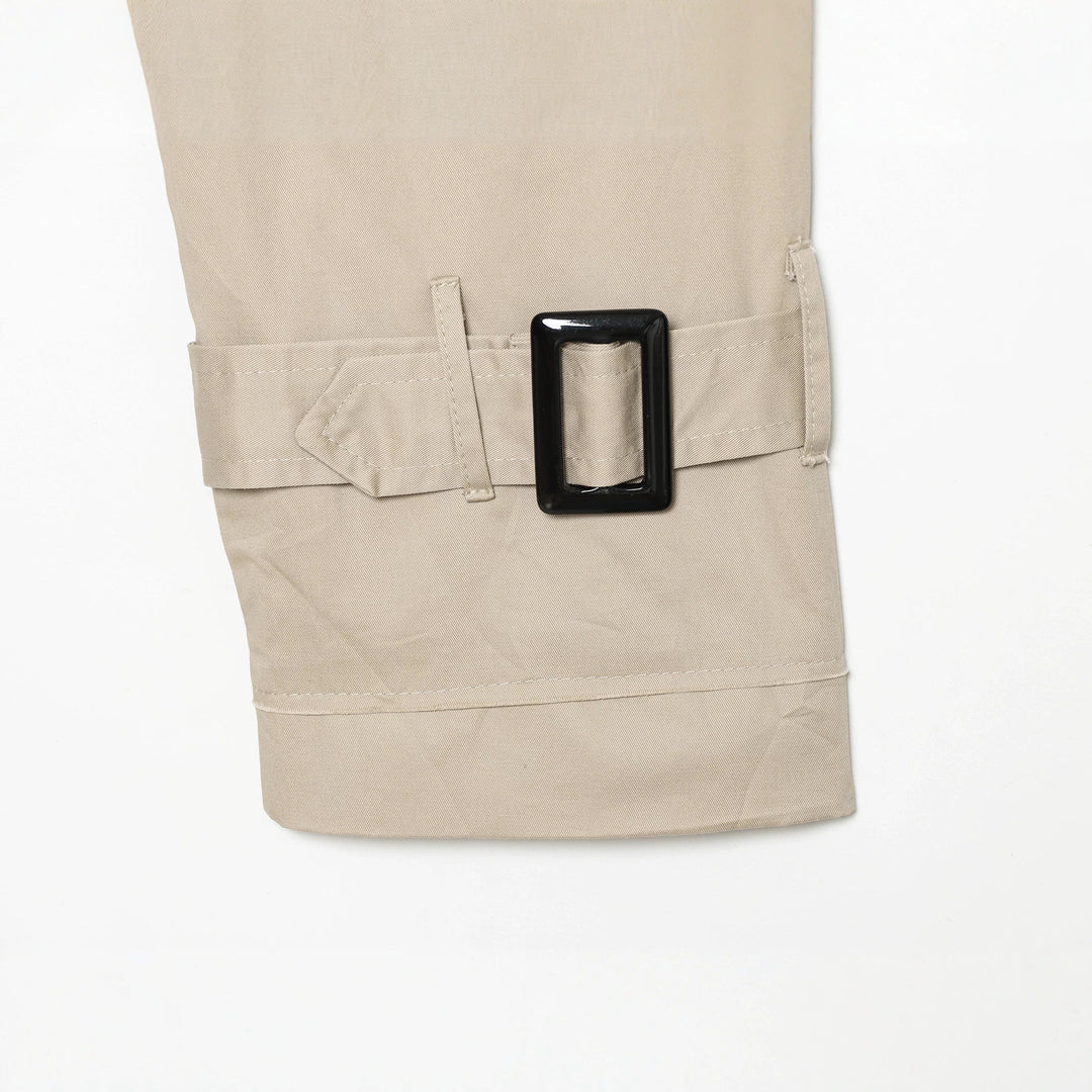 Damen Cropped-Trenchcoat mit doppelreihiger Knopfleiste, Schulterklappen und Taillengürtel Drune