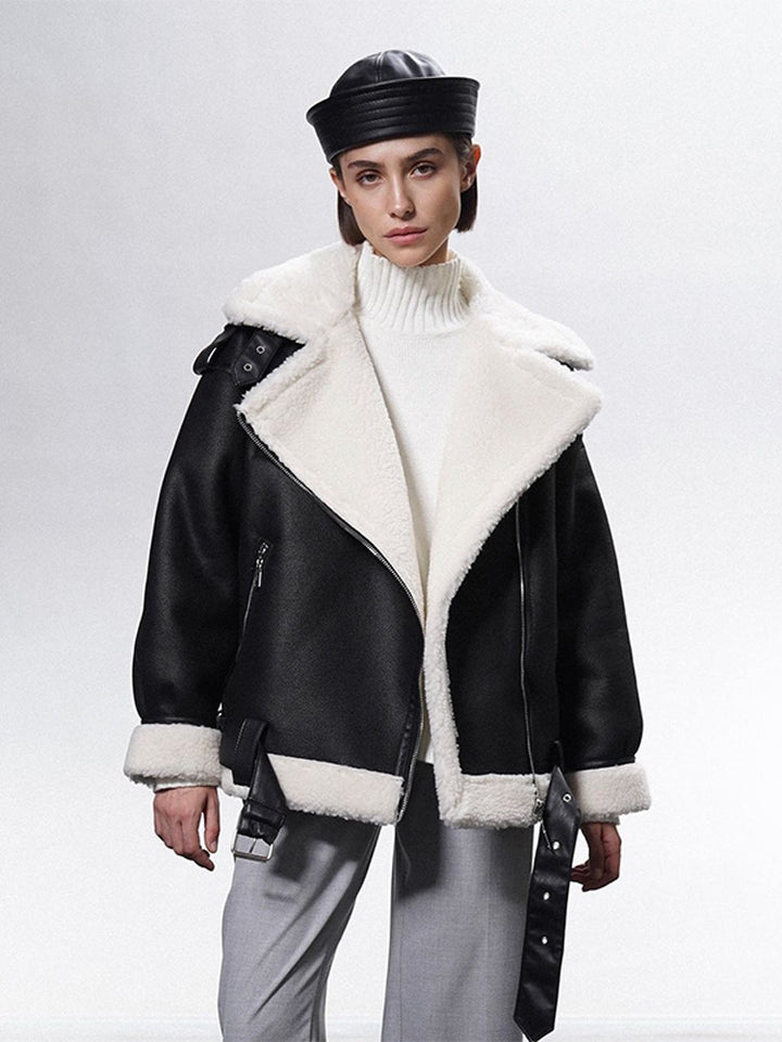 Damen Oversized Bikerjacke mit Teddyfell-Futter und verstellbaren Gürteln Drune