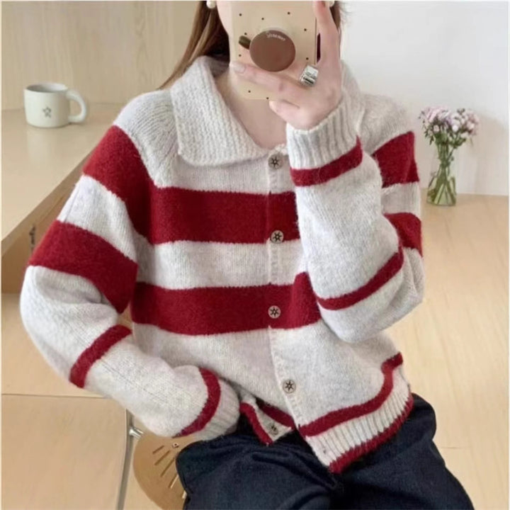 Damen Strickjacke mit breiten Streifen und femininem Kragen Drune
