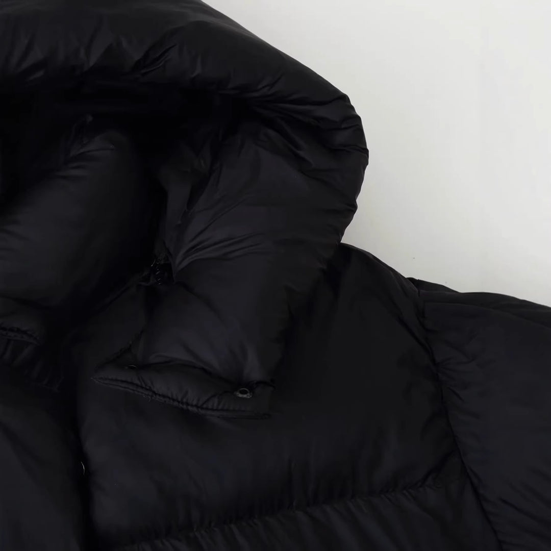 Damen nan oversized Steppjacke mit voluminöser Kapuze und aufgesetzten Pattentaschen Drune