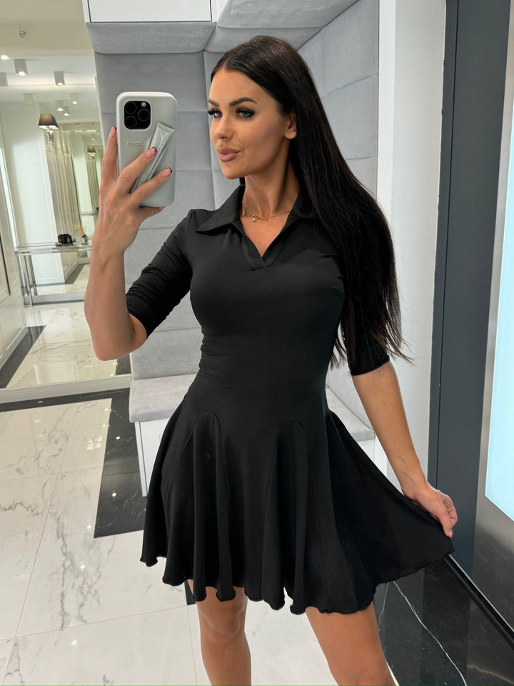 Damen Sportliches Kleid mit Polokragen und schwingendem Rock Drune