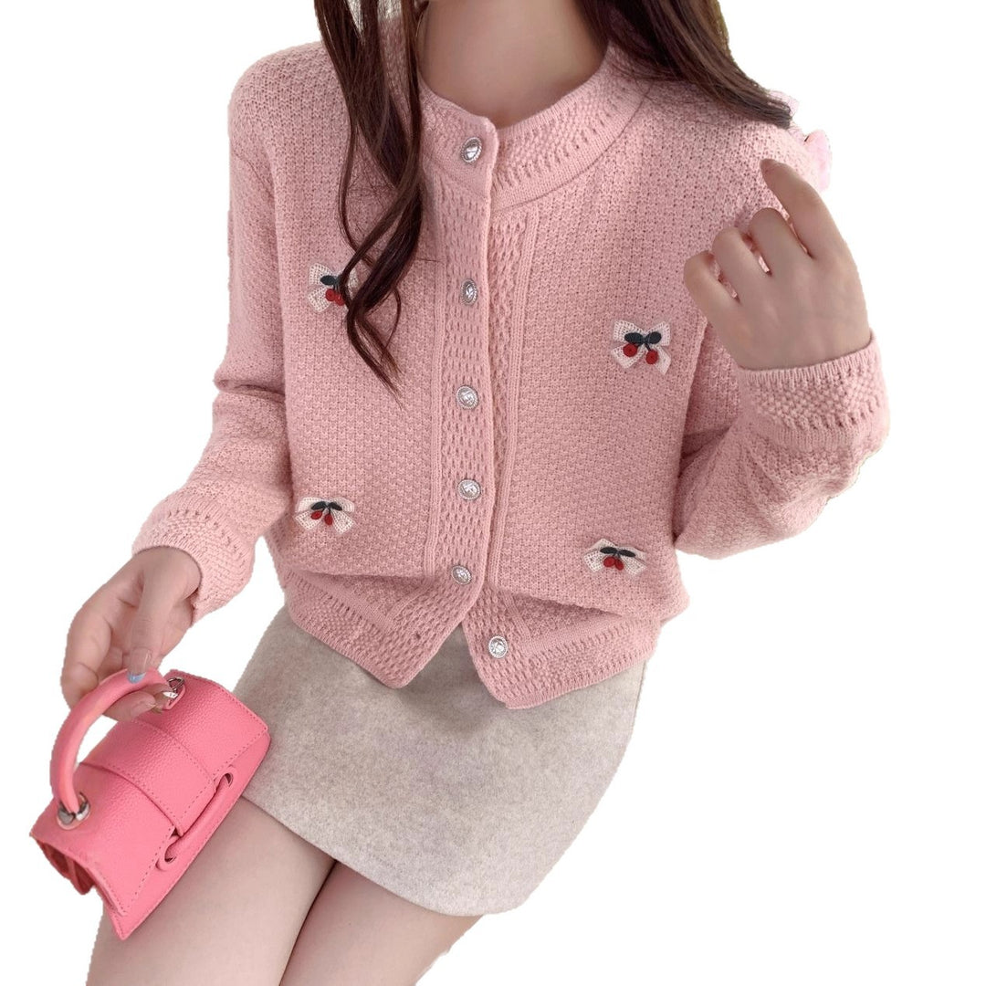 Damen Strickjacke mit dekorativen Stickereien Drune