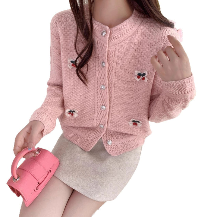 Damen Strickjacke mit dekorativen Stickereien Drune