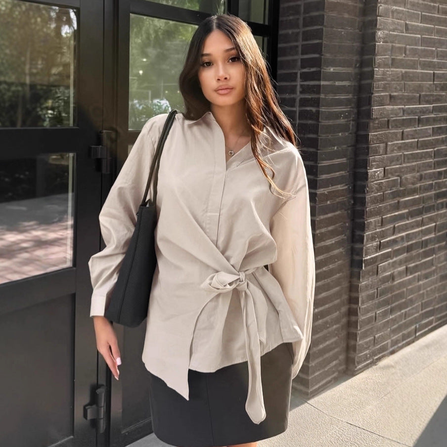Damen Modische Bluse mit Bindegürtel und lässigem Schnitt Drune