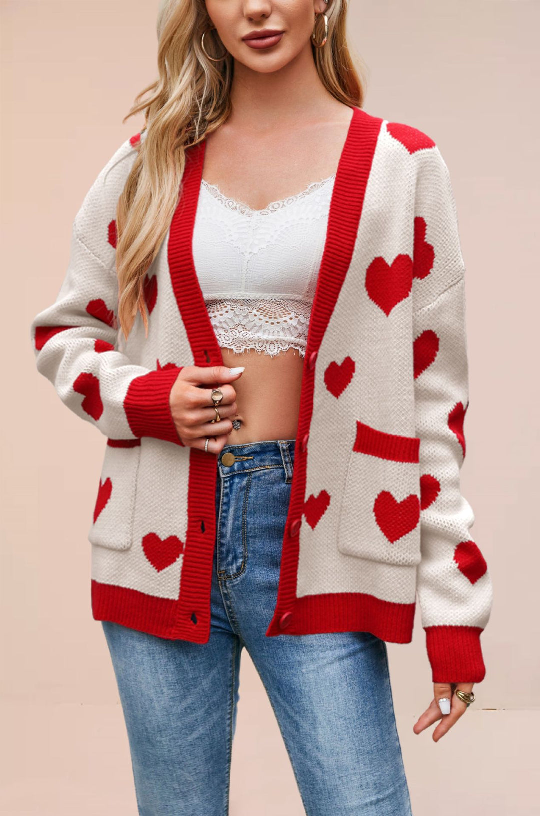 Damen Strickjacke mit Herzen Design und lässigem Schnitt Drune