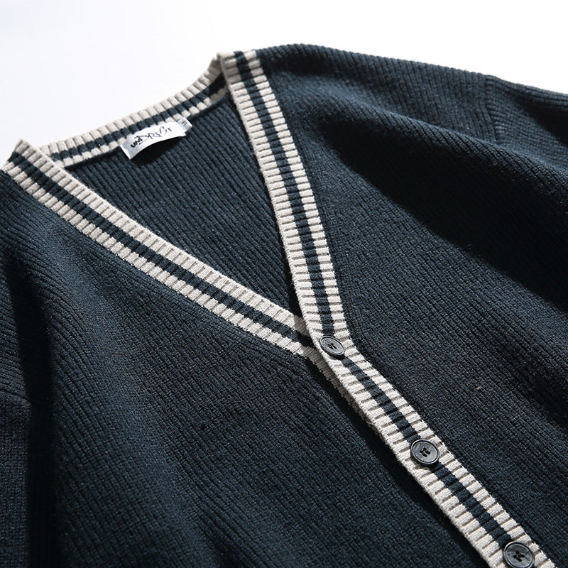 Unisex Oversize-Strickcardigan mit Kontraststreifen, V‑Ausschnitt und aufgesetzten Taschen Drune