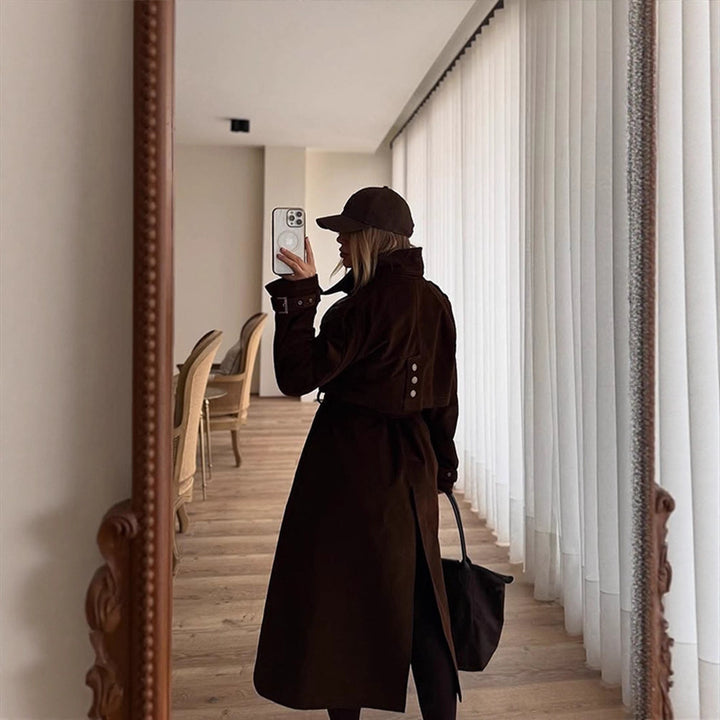 Damen Maxilanger Trenchcoat aus Veloursoptik mit doppelreihiger Knopfleiste und oversized Schnitt Drune