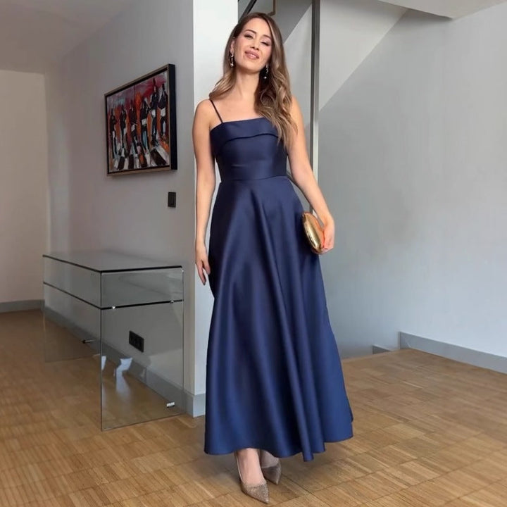 Damen Elegantes Abendkleid mit schulterfreiem Design und voluminösem Rock Drune