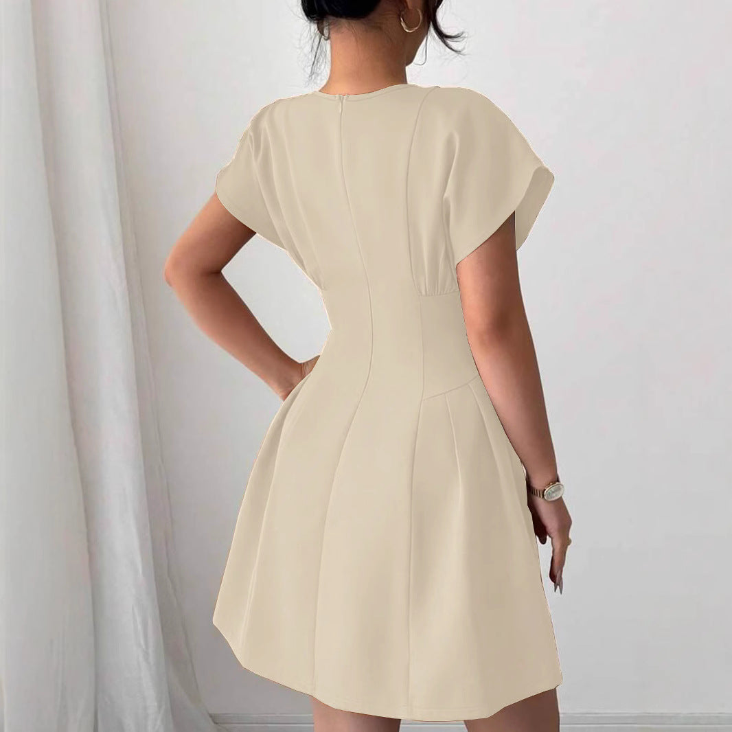 Damen Wickelkleid mit elegantem Schnitt und fließendem Rock Drune