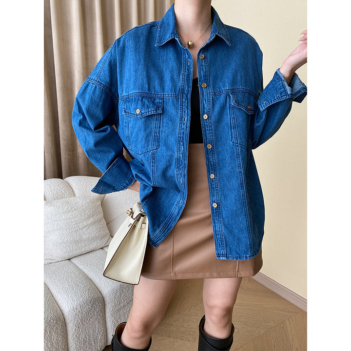 Damen lässige Denim-Hemdjacke mit dekorativen Knopfdetails und zwei Brusttaschen Drune