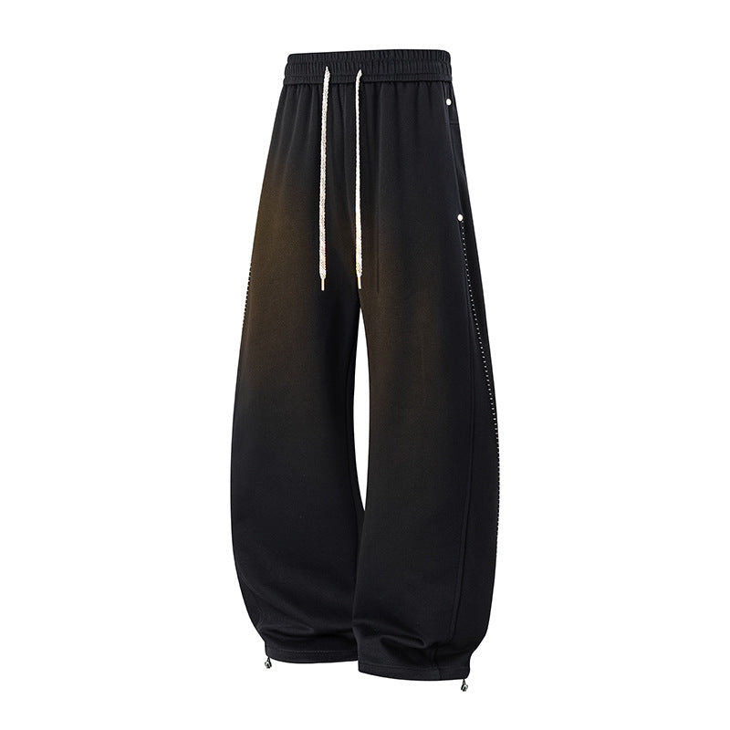 Herren Oversize-Baggy-Jogginghose mit Tunnelzug, seitlicher Druckknopfleiste & verstellbaren Beinabschlüssen Drune