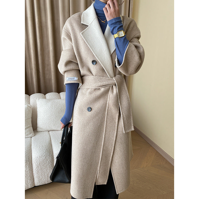 Damen eleganter Trenchcoat mit doppelter Knopfdetail und modernem Gürtel Drune
