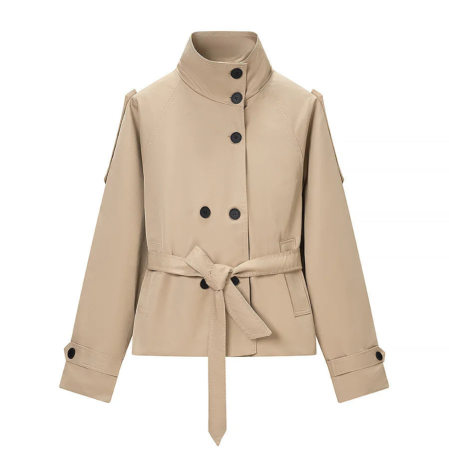 Damen nan kurze Utility‑Trenchjacke mit Stehkragen, doppellagiger Knopfleiste, Schulterklappen und taillierendem Bindegürtel Drune