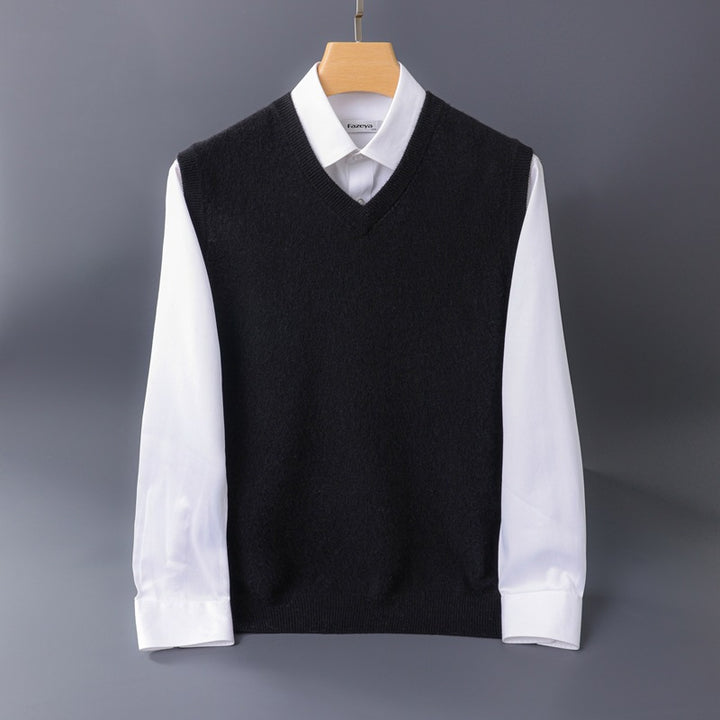 Herren Feine V‑Ausschnitt Strickweste aus Merino‑Blend mit geripptem Saum Drune