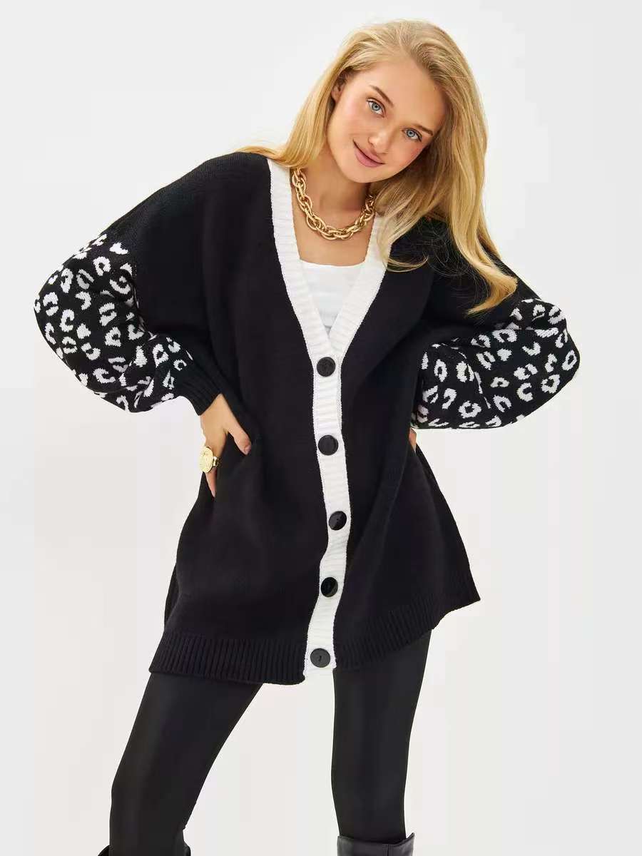 Damen Strickjacke mit modernem Leopardenmuster und tiefem V-Ausschnitt Drune