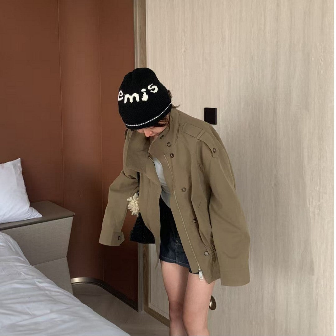 Damen Kurzjacke mit Kordelzug‑Taille, Oversize‑Ärmeln und verdeckter Reißverschluss Drune