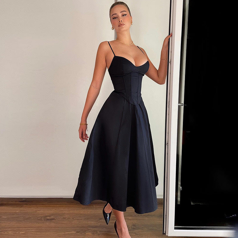 Damen Elegantes Langkleid mit taillierter Silhouette und schwingendem Rock Drune