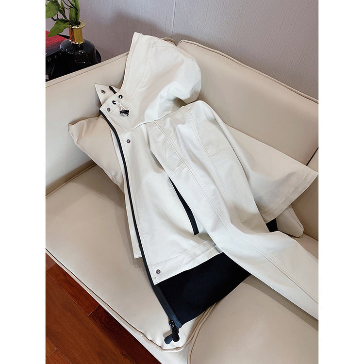 Damen Kurze Kapuzenjacke mit Mesh-Futter, verdeckter Reißverschluss und Kontrastdetails Drune
