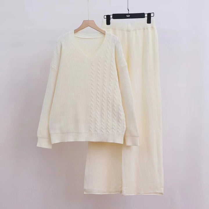 Damen Strickensemble mit feinem Zopfmuster und modernem Schnitt Drune