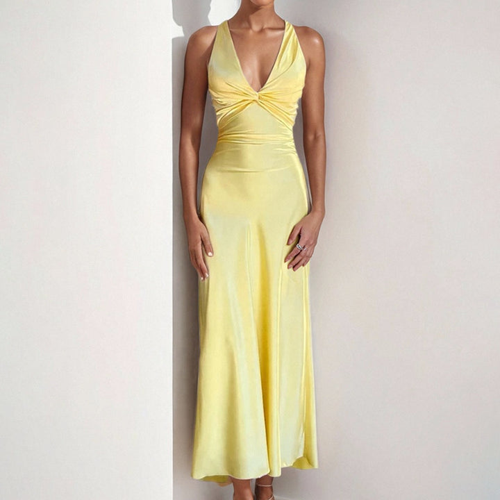 Damen Maxikleid mit elegantem Wickeldetail und fließendem Satinmaterial Drune