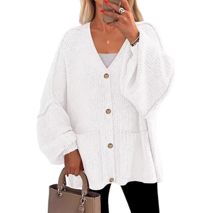 Damen Oversize Strickcardigan mit V-Ausschnitt, goldenen Zierknöpfen und aufgesetzten Taschen Drune