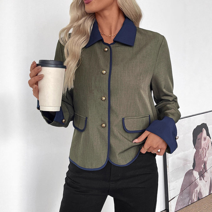 Damen Kurzblazer mit Kontrastpaspel, Umlegekragen und Zierknöpfen Drune