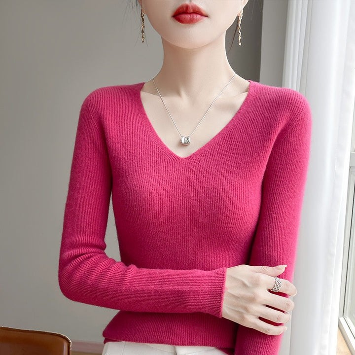 Damen Schmal geschnittener V‑Ausschnitt-Feinstrickpullover mit feiner Rippenstruktur und weicher Haptik Drune