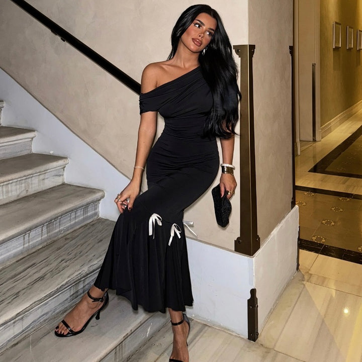 Damen Elegantes Maxikleid mit asymmetrischem One-Shoulder Design und verspielten Rüschendetails Drune