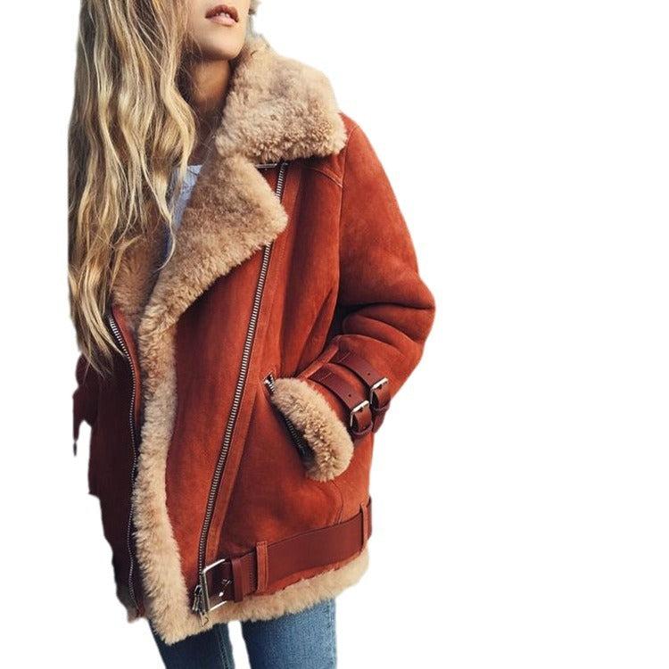 Damen Kurzjacke im Fliegerstil mit abgesetztem Fellkragen und verstellbaren Schnallen Drune