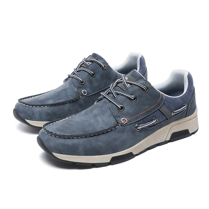Herren nan Mokassin-inspirierter City-Sneaker mit profiliertem Gummisohlenprofil und gepolstertem Fersenkragen Drune