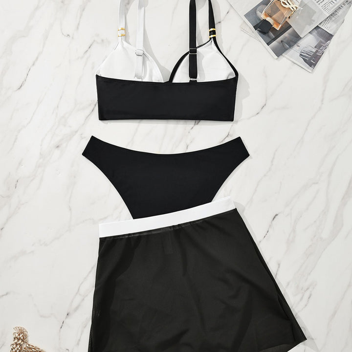 Damen Sportlicher Bikini mit lässigem Wickelrock Drune