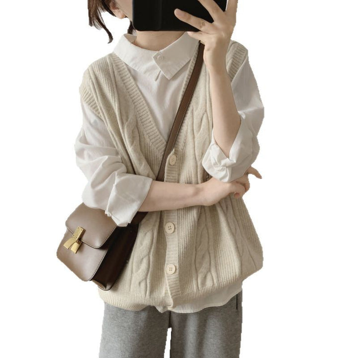 Damen Strickweste mit Zopfmuster und Knopfdetails Drune