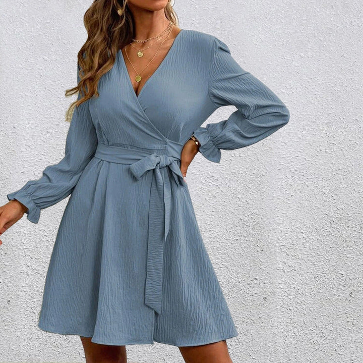 Drune | Schickes V-Ausschnitt Wickelkleid mit Schleife