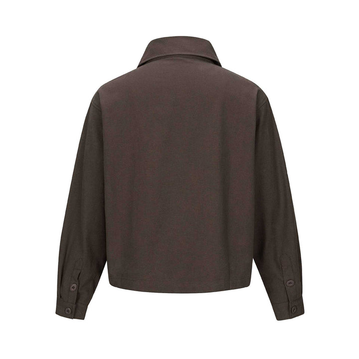 Unisex Kurz geschnittene Boxy-Hemdjacke mit durchgehender Knopfleiste und Pattentasche Drune