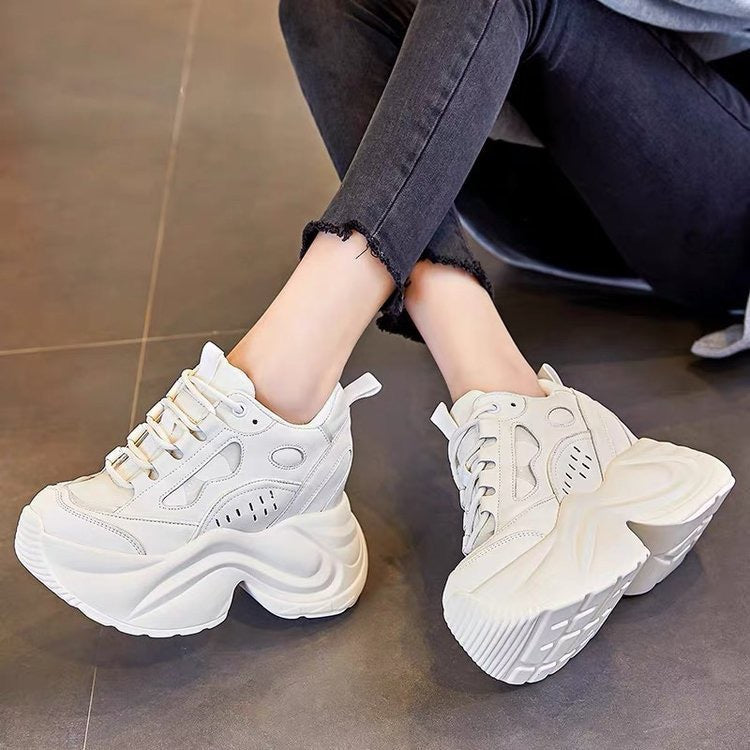 Damen sportliche Chunky Sneakers mit extragroßer Plateau-Sohle Drune