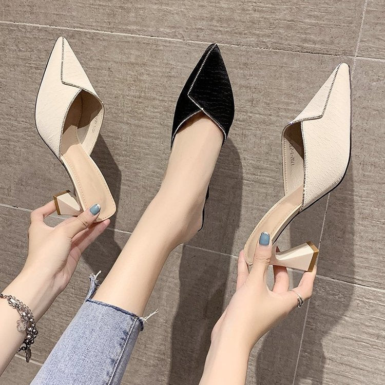 Damen elegante Mules mit spitzem Zehenbereich und schickem Glanz Drune