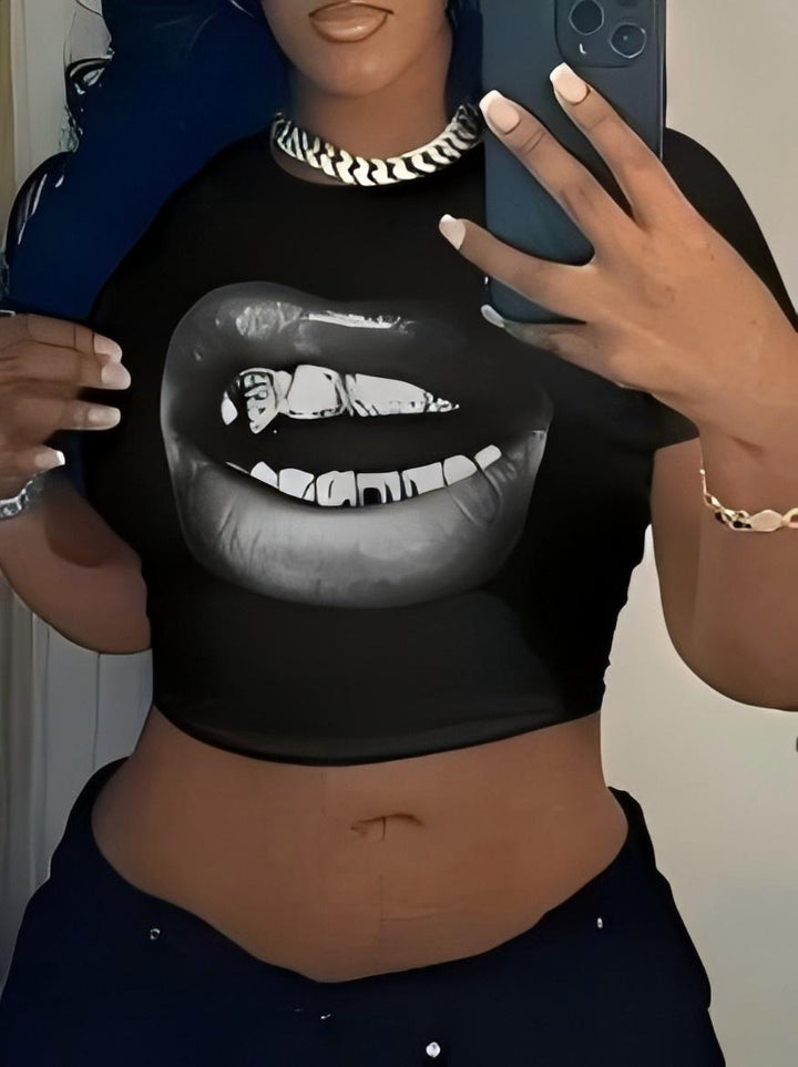 Damen Crop-Top mit künstlerischem Statement-Druck Drune