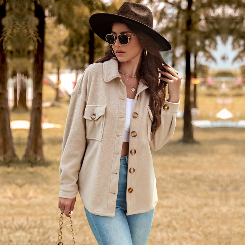 Damen Oversized Teddy-Shacket mit Knopfleiste, aufgesetzten Pattentaschen und weichem Futter Drune