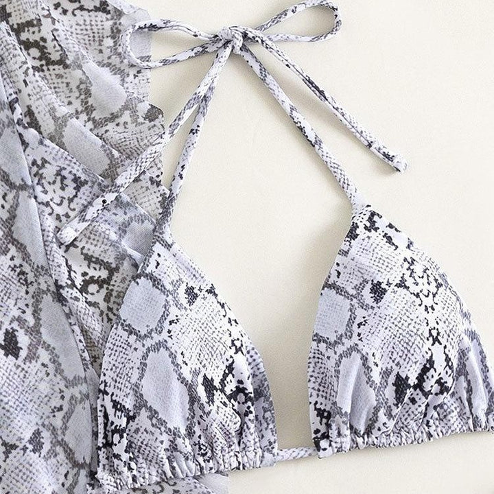 Damen Bikini-Set mit raffiniertem Schlangenmotiv und schwingendem Rock Drune