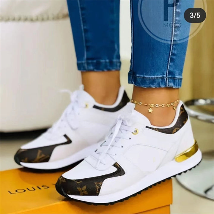 Damen Plateau-Sneakers mit atmungsaktivem Mesh, gepolsterter Innensohle und dekorativem Logomuster-Besatz Drune