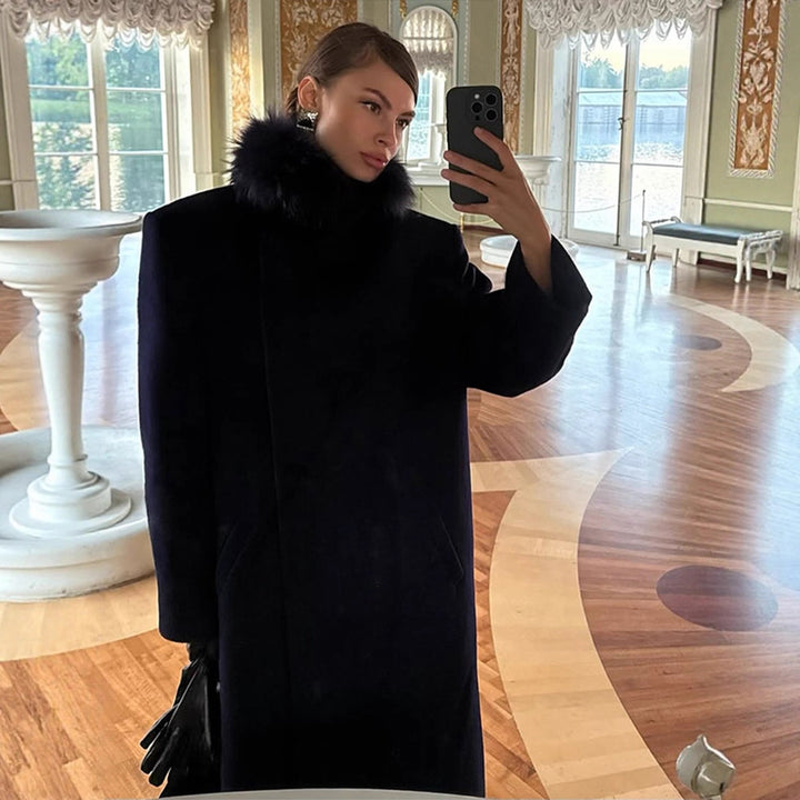 Damen langer Wollmix-Mantel mit großzügigem Kunstpelz‑Schalkragen und Oversize‑Schnitt Drune
