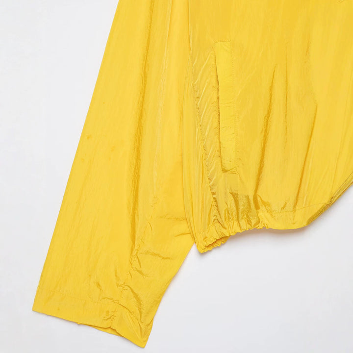 Damen Leichte Cropped-Windjacke mit hohem Stehkragen und Tunnelzug Drune
