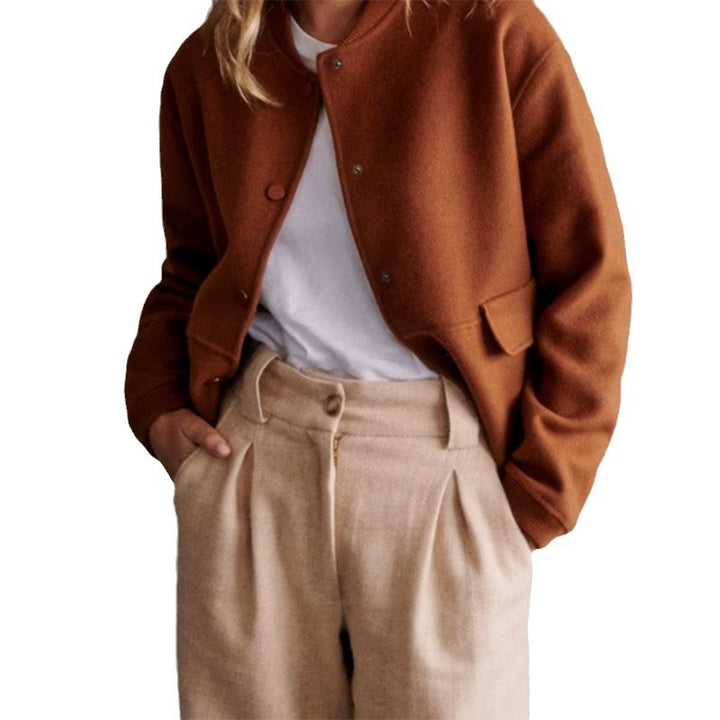 Damen moderne Kurzjacke mit Knopfdetails und seitlichen Eingrifftaschen Drune