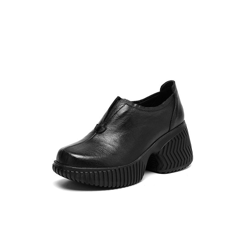 Damen Plateau-Slip-On mit skulpturaler Lug-Sohle und gepolstertem Komfortfußbett Drune