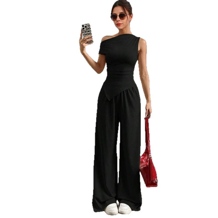 Damen stylischer Jumpsuit mit asymmetrischem Design und Taschen Drune