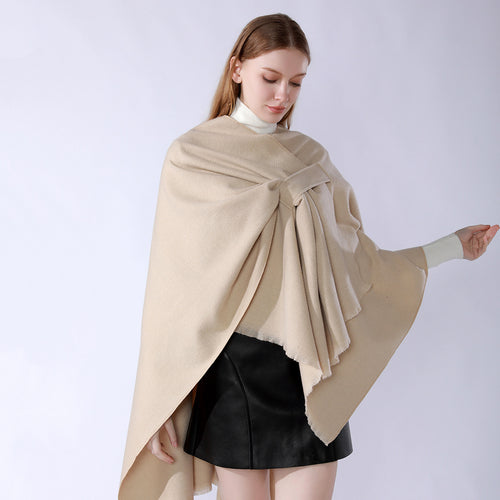 Damen Strickponcho mit geometrischem Blockmuster und Fransen Drune