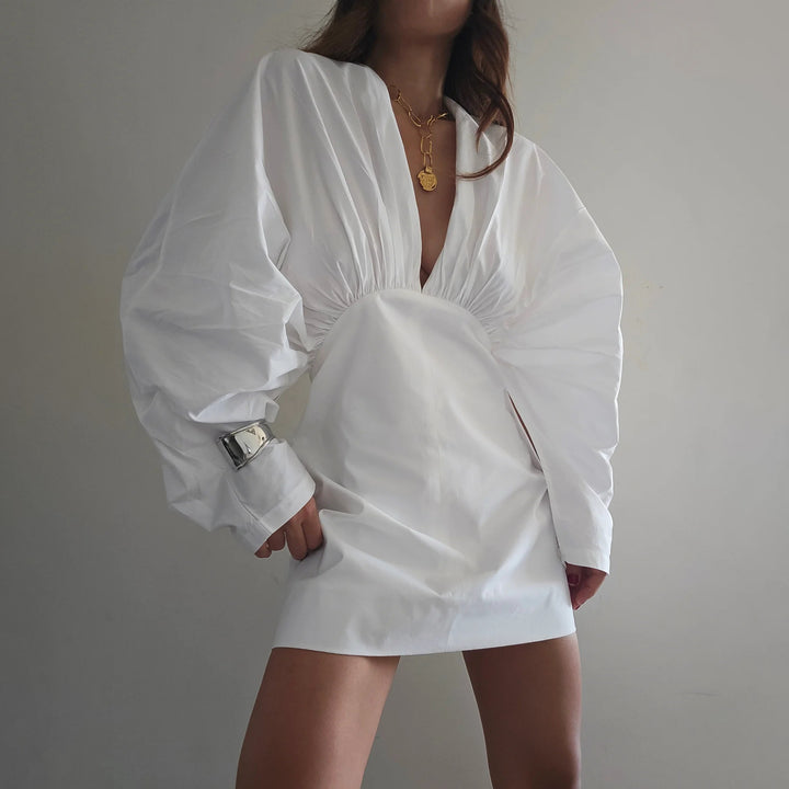 Damen Wickelkleid mit innovativem V-Ausschnitt und voluminösen Ärmeln Drune