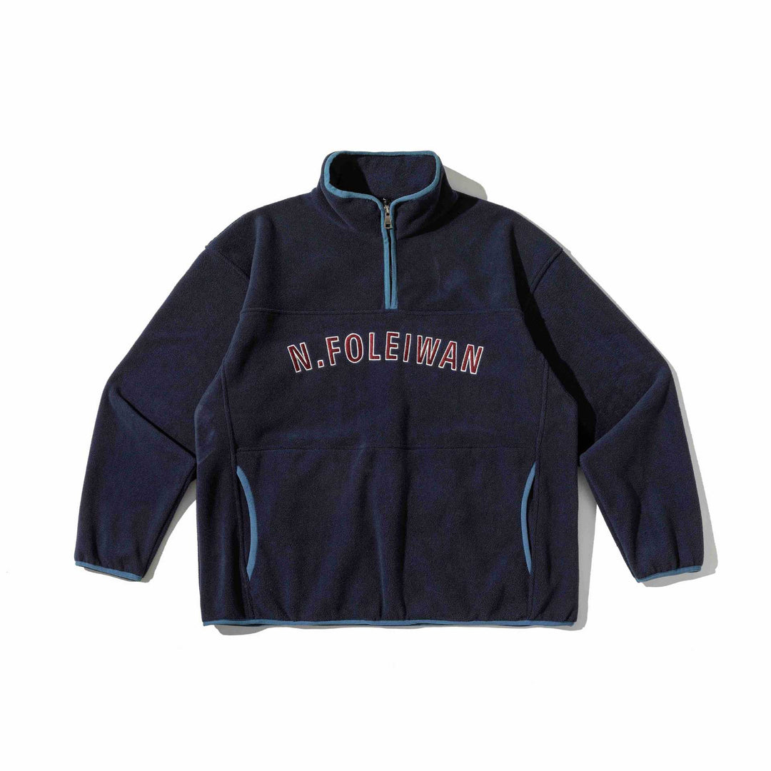 Unisex Fleece-Pullover mit halbhohem Reißverschluss, Kängurutasche und Collegestyle-Stick Drune