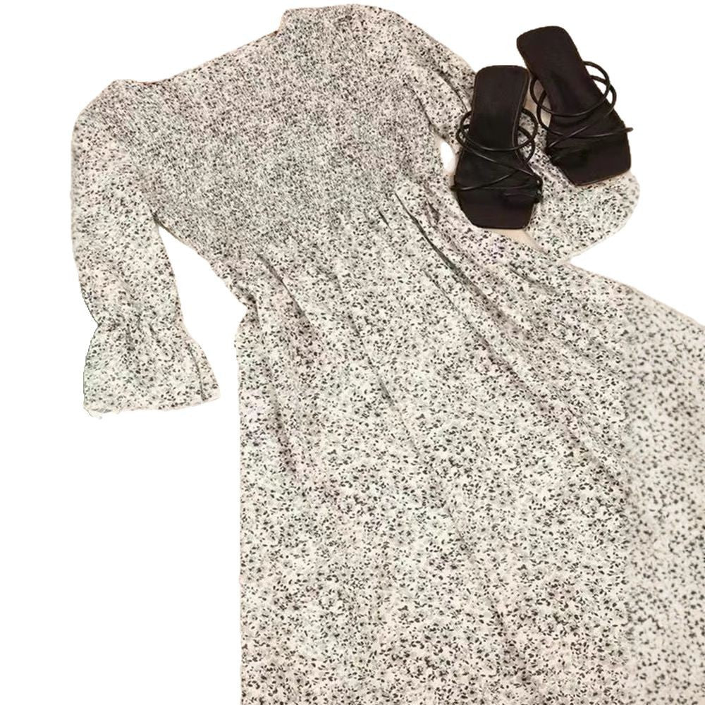 Damen nan lockerfallendes Babydoll-Midikleid mit geraffter Unterbrust, überschnittenen Dreiviertelärmeln und feinem Blumenprint Drune
